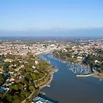 Le Vent D'avril By Interhome *