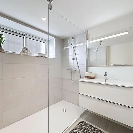 Le Vent D'avril By Interhome *